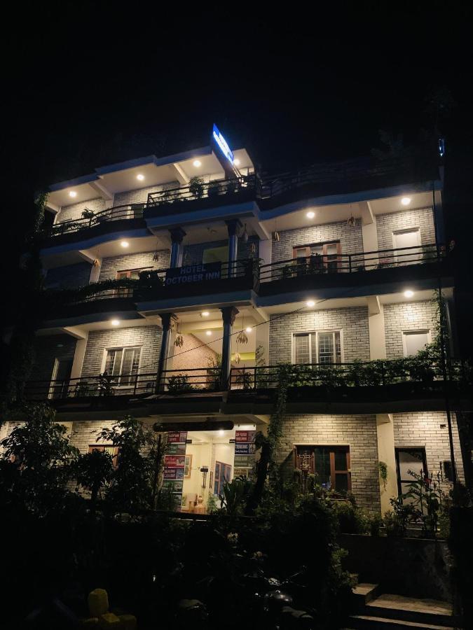 Hotel October Inn Pokhara Exterior foto